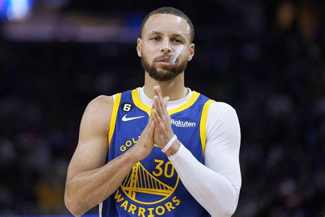 Steph Curry Breaks Another Golden State Warriors Record Steph Curry Breaks Another Golden State Warriors Record