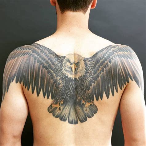5 Eagle Back Tattoo Ideas