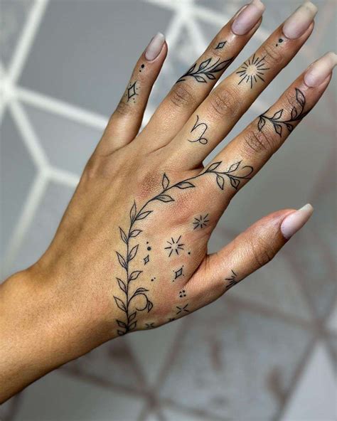 Tattoo Hand Finger Designs