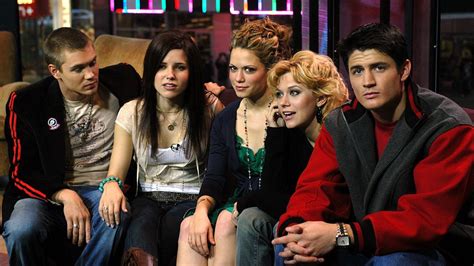 These 00 S Throwbacks Of The One Tree Hill Are Iconic