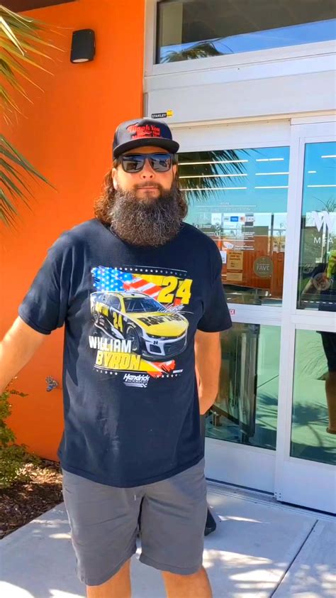 This Is Andrew Workingclassthug He S Been Tattooing For More Than 30 Years He Loves Doing Just About Anything He S Our Resident American Traditional Lover But Loves It All Come See Andrew