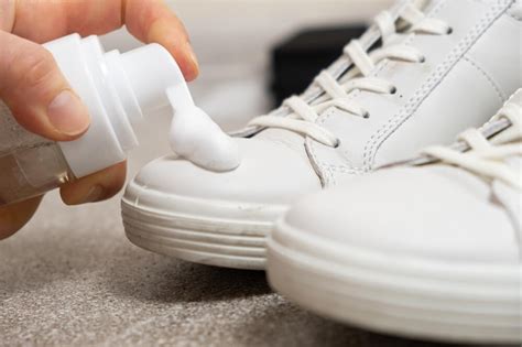 Tips For Cleaning White Sneakers At Joseph Mccauley Blog