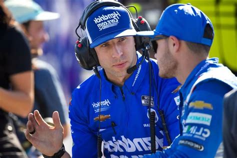Understanding Crew Chief Salaries Navigating The Pay Landscape In Nascar