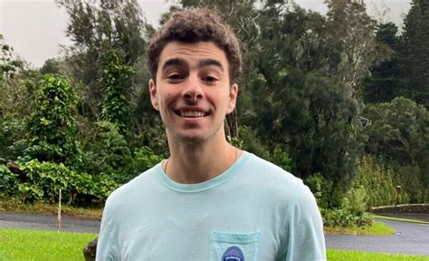 Unitedhealthcare Ceo Shooting Life Of Luigi Mangione Whyy