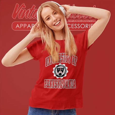Upenn University Red Shirt Redshirt Tops Upenn University Of Pennsylvania Crop Top Tshirt