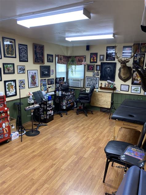 Wayward Tattoo Studio Home