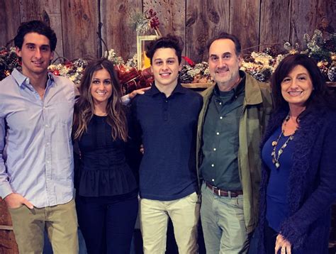 Who Are Tooturnttony S Family