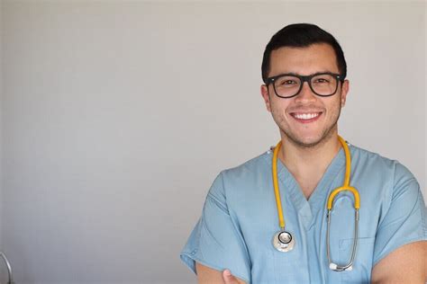 Why A Male Nurse Shouldn T Be A Rarity Intelycare